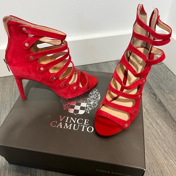 Vince Cammuto Sandals (wore once) - Picture 4 of 4